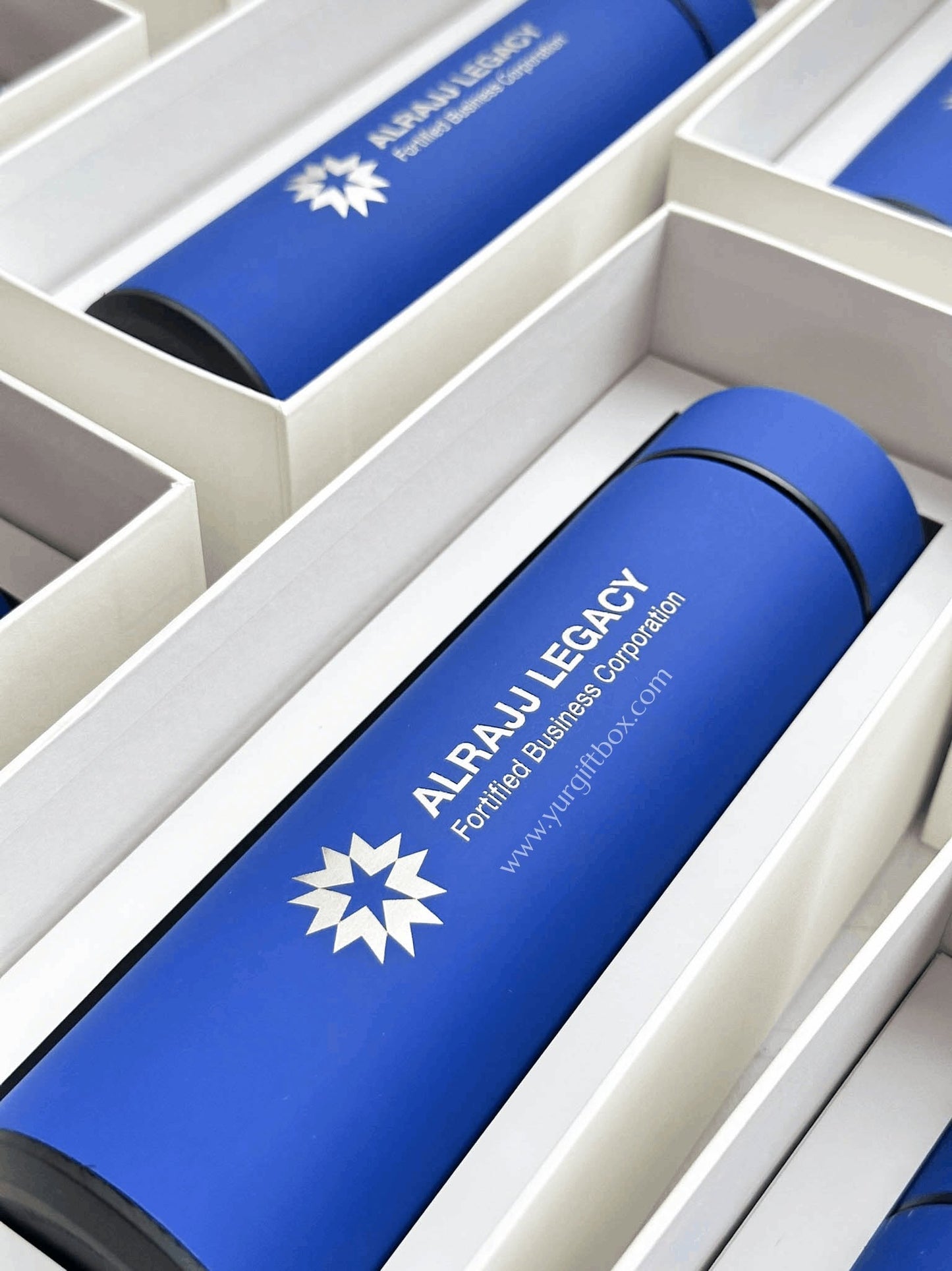 Stainless Tumbler with box (permanent engraving)