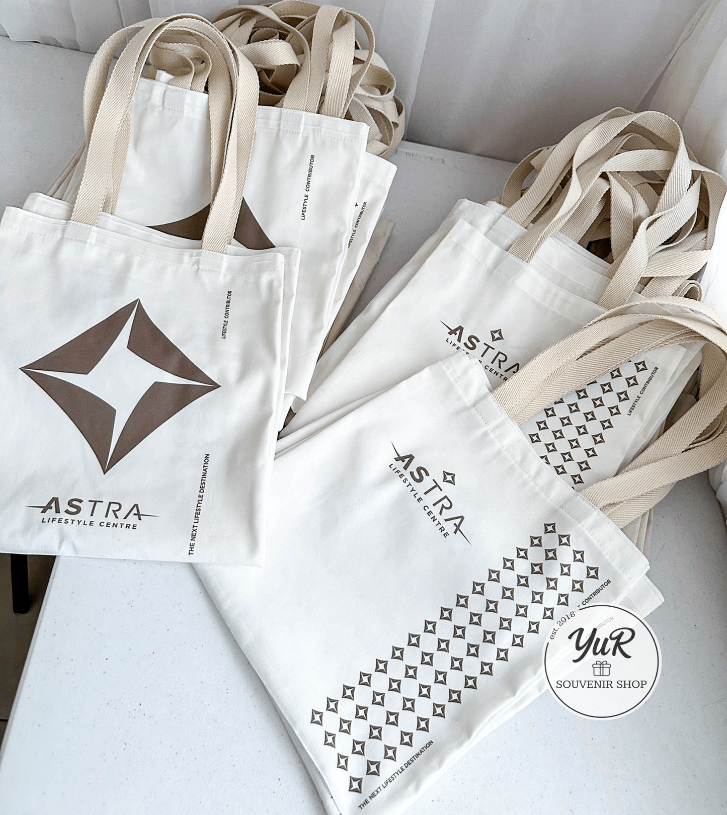 Tote bag with thick strap