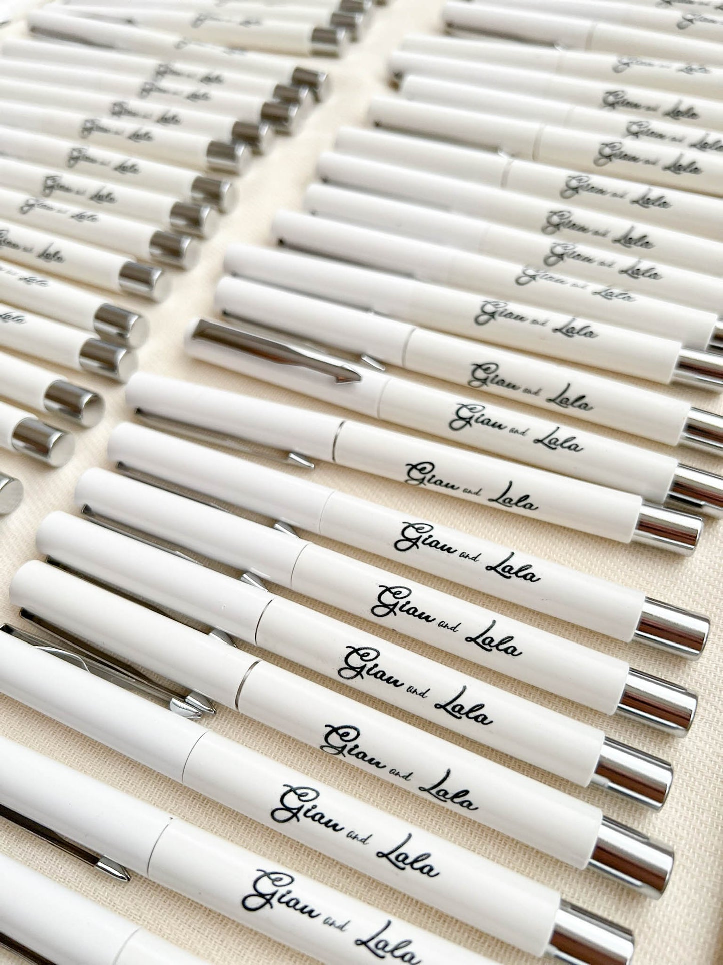 Sign Pen (wedding)