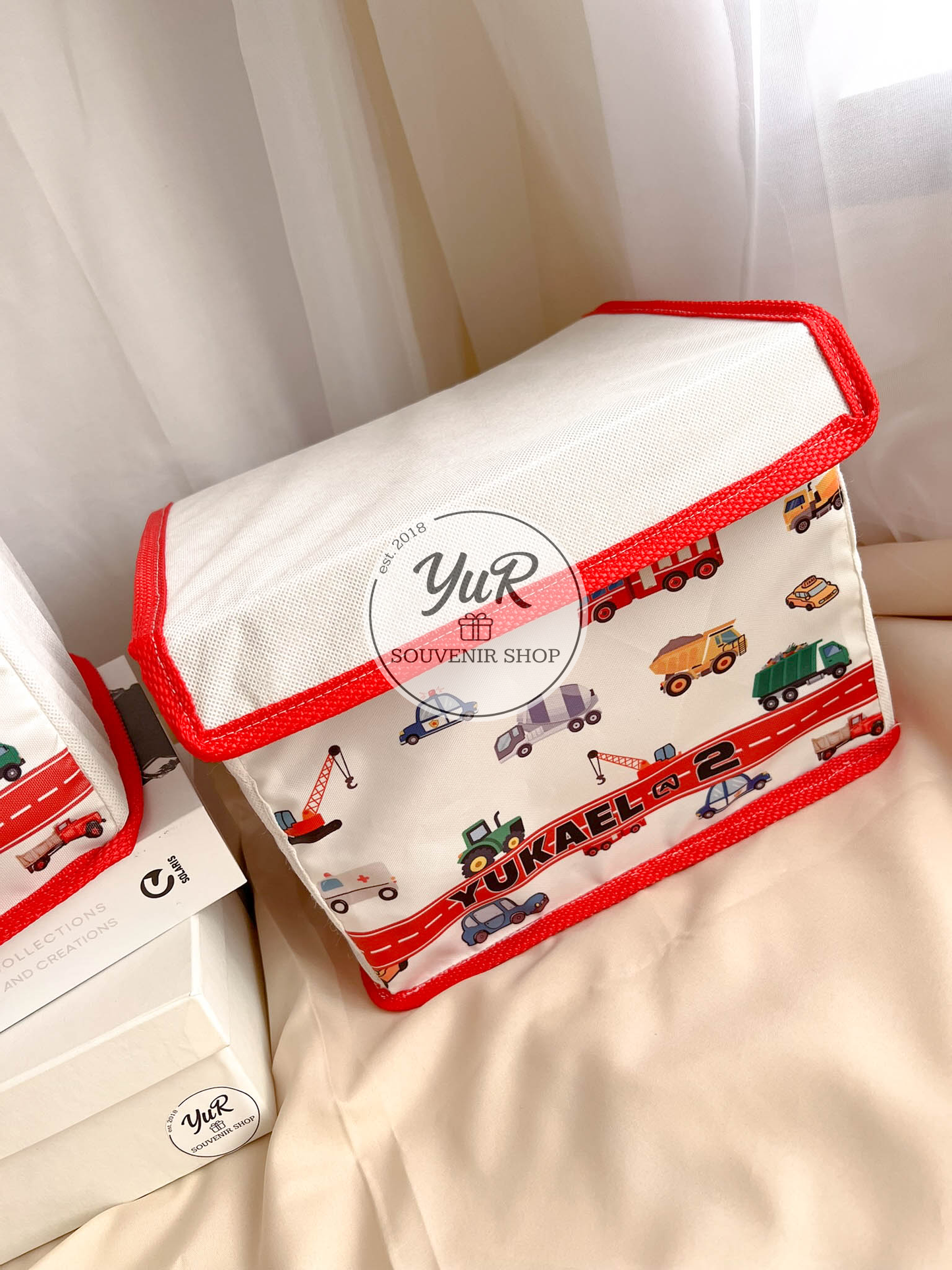 Storage Box (w/ cover)