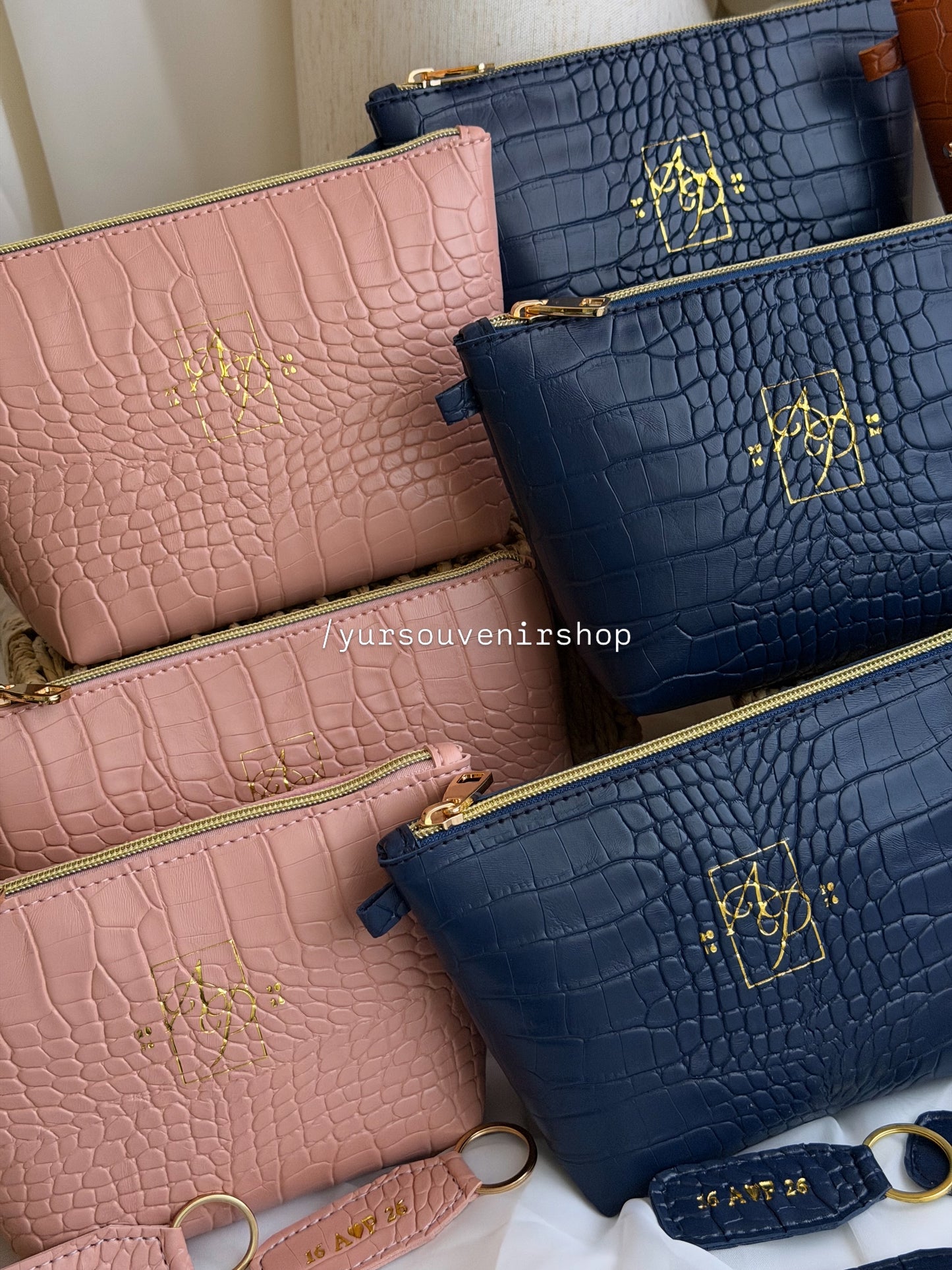 Leather Pouch (Croco) Premium