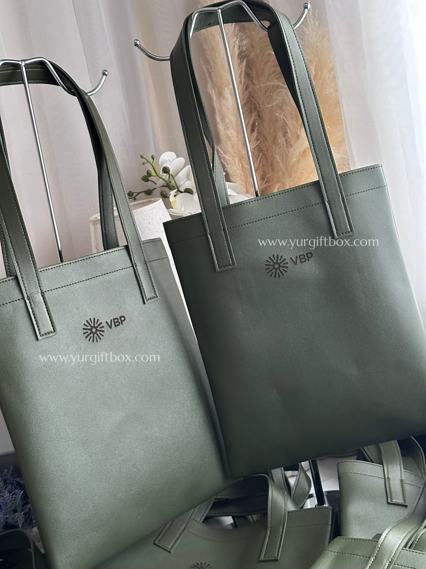 Tote Bag (FLAT) Leather