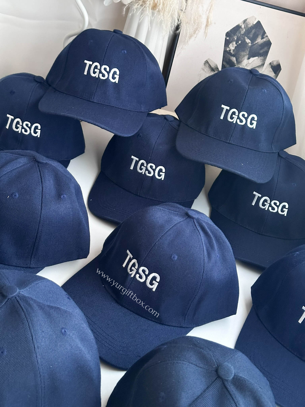 Baseball cap (embroidery)