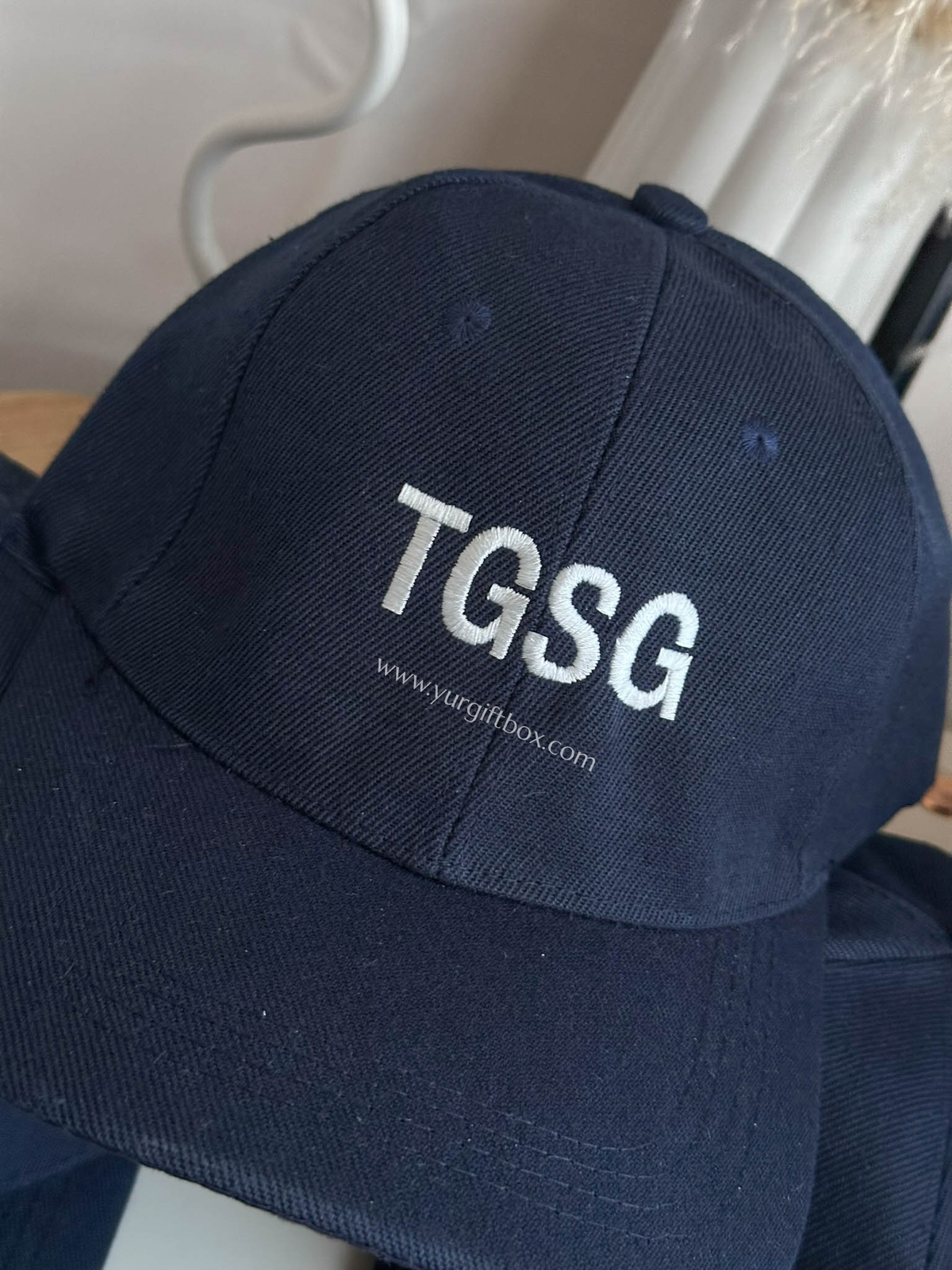 Baseball cap (embroidery)
