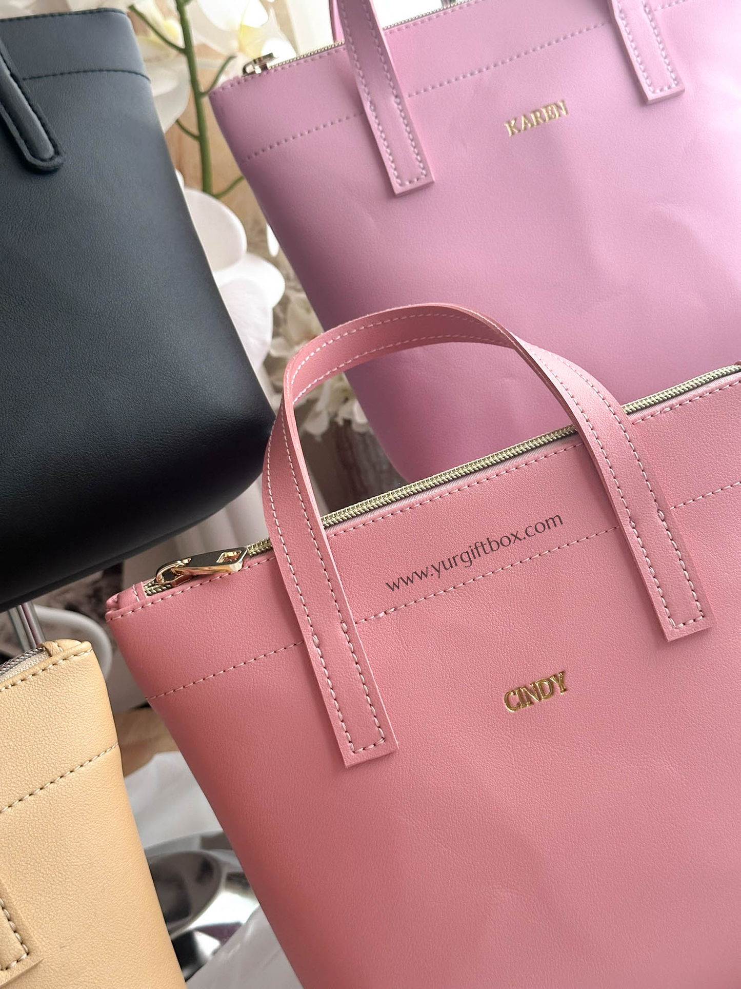Hand Bag (leather)