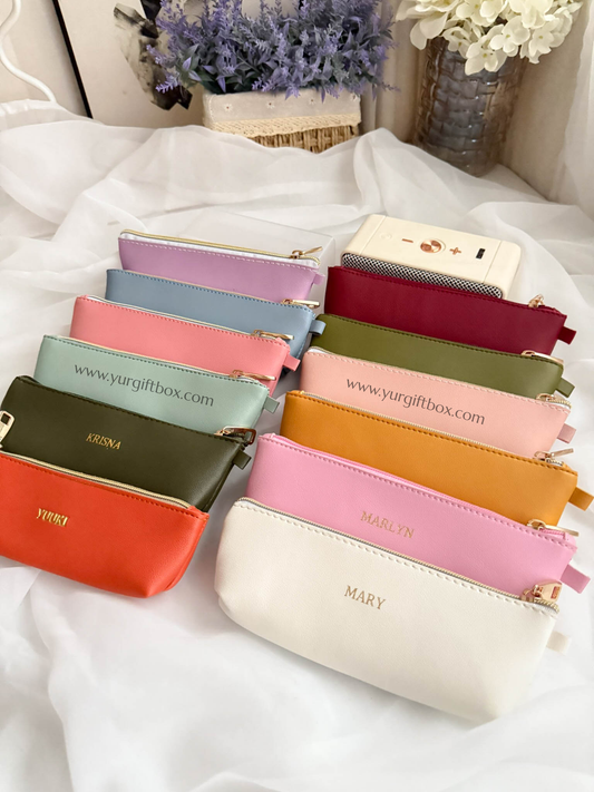 Pencil case (leather)