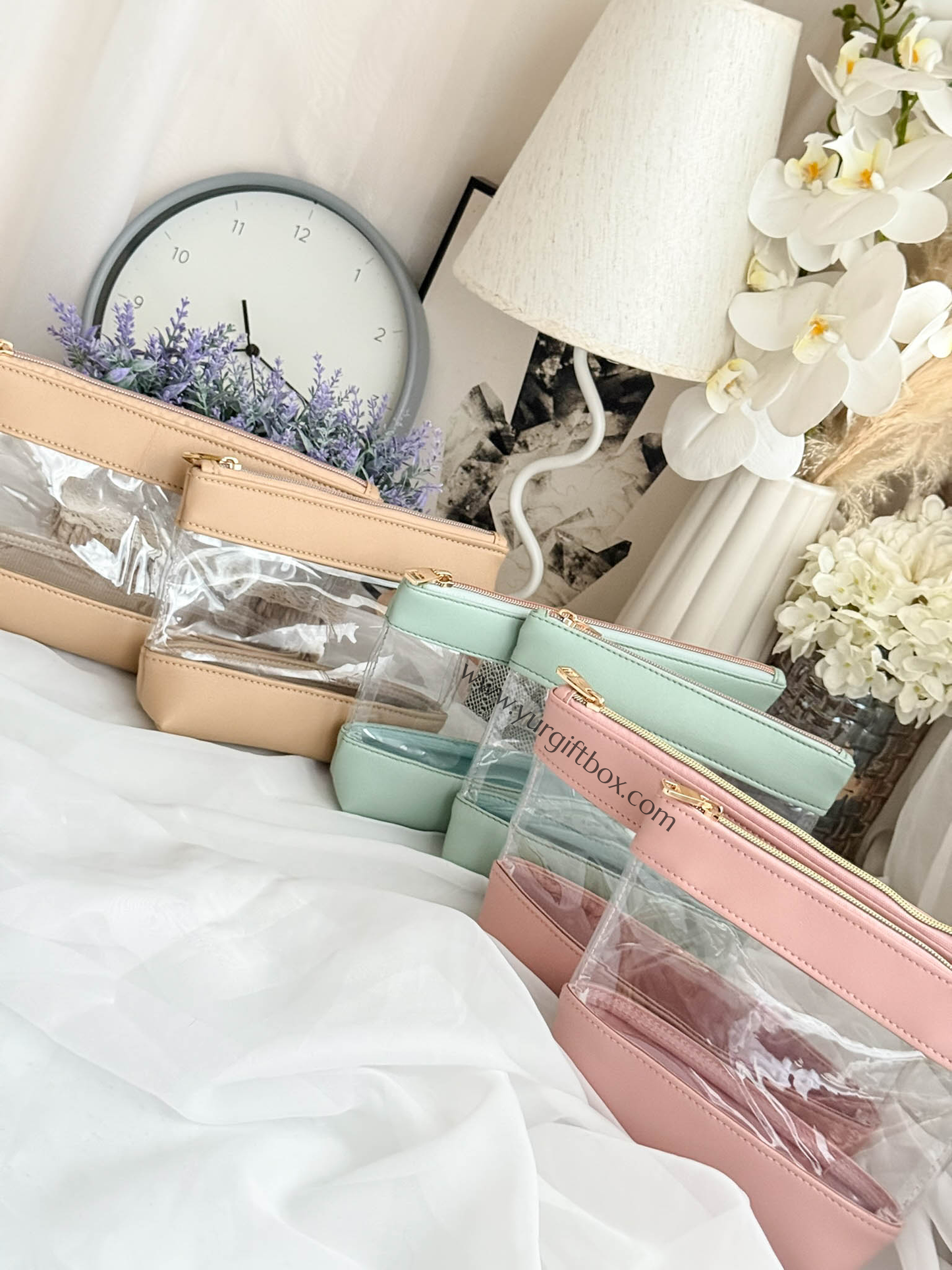 Pouch Leather (transparent)