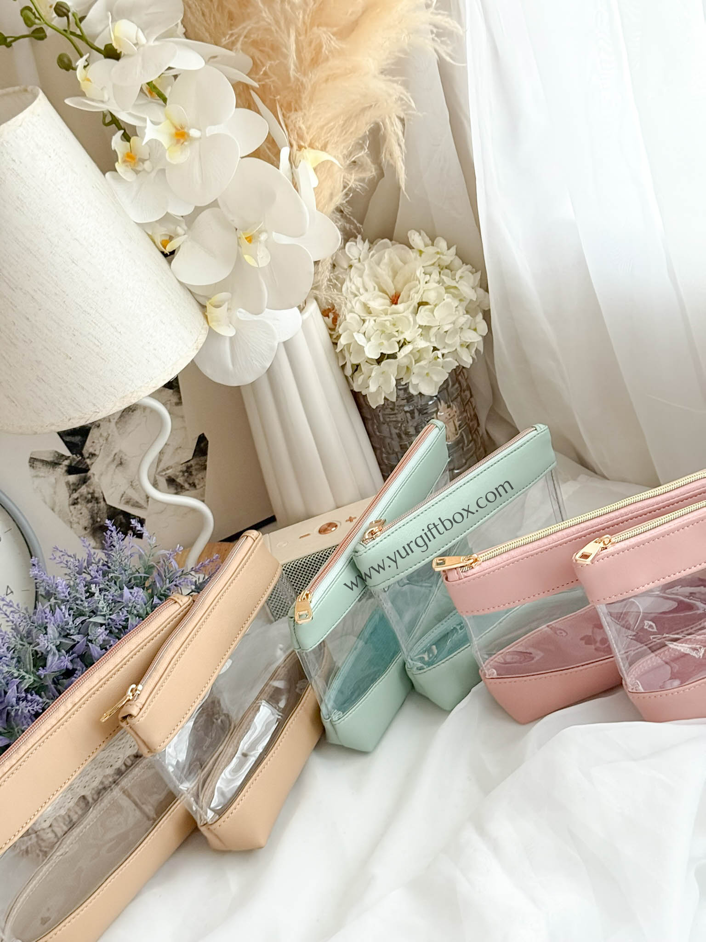 Pouch Leather (transparent)