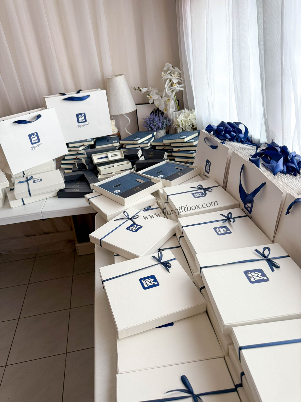 Topline Corporate Set