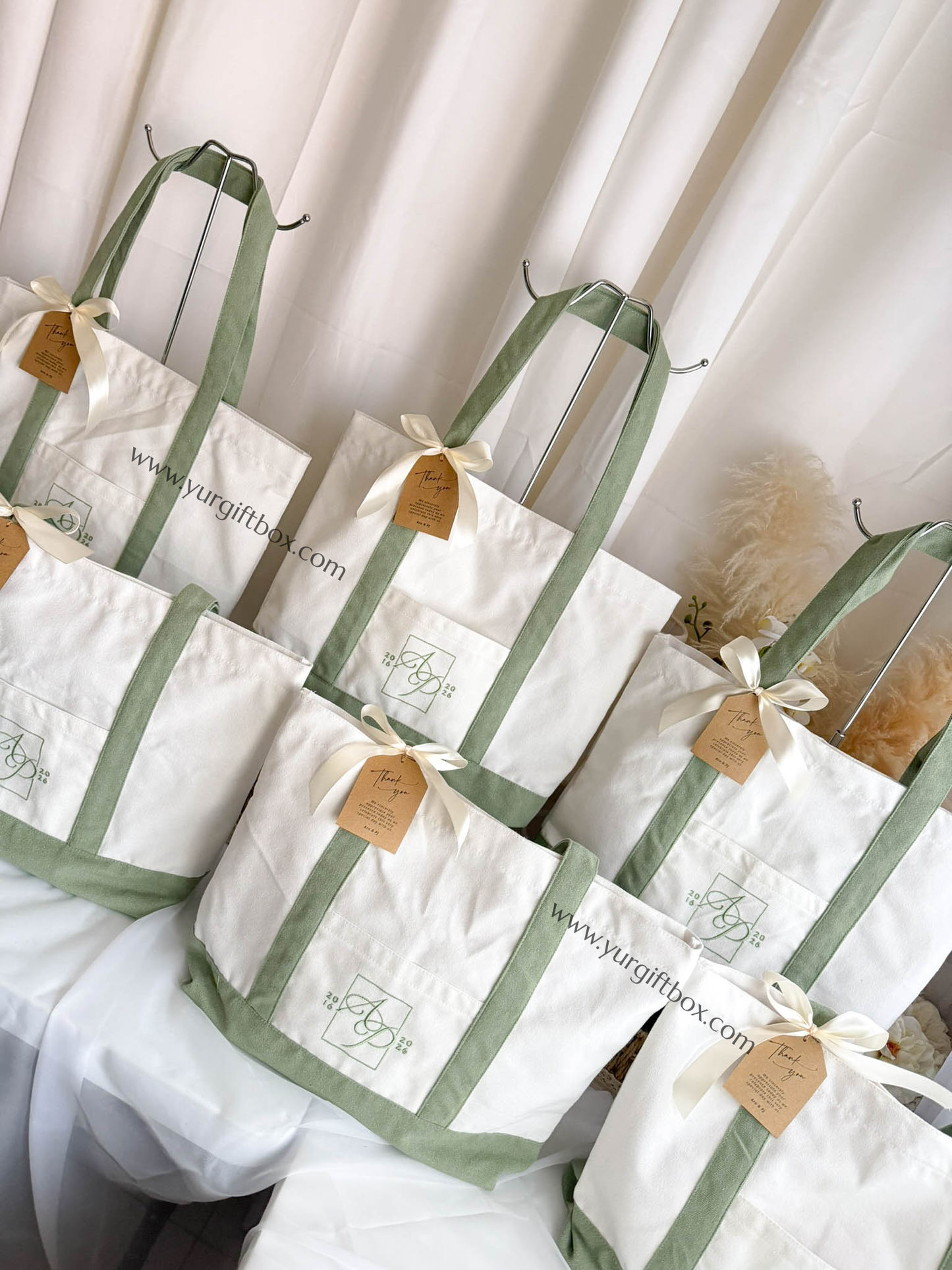 Tote Bag (Premium) w/ Embroidery Large